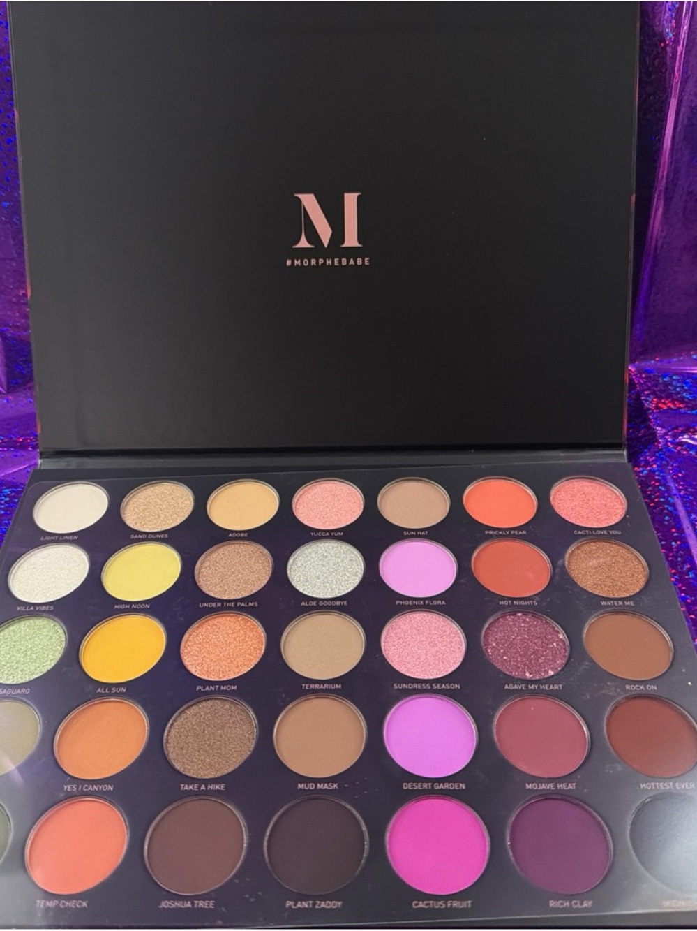 35D Desert Bouquet Eyeshadow Palette - Black